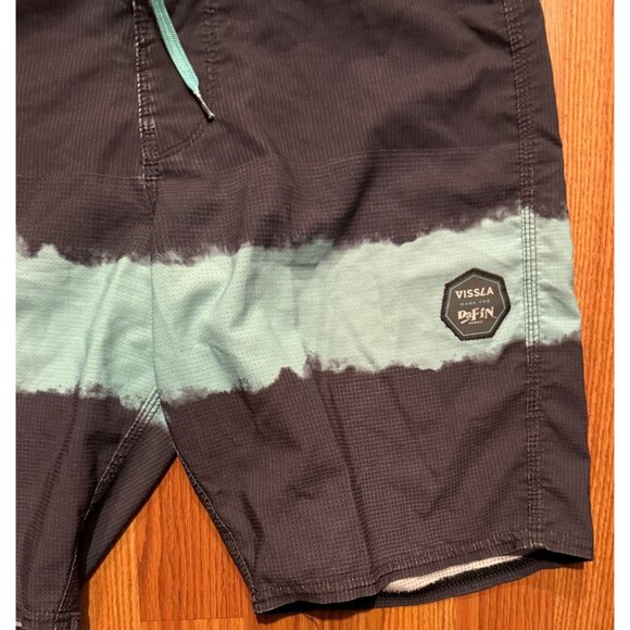 Vissla x DaFin Board Shorts Mens 30 8" Beach Swim Trunks Colorblock - Picture 2 of 7